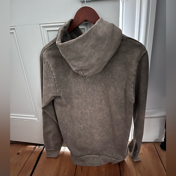 TALENTLESS *NEW* 🔥 - Picture 2 of 5